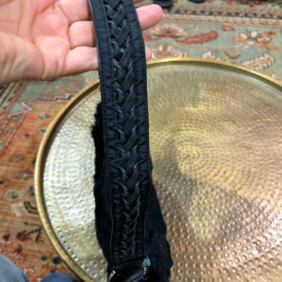 Express genuine rabbit fur Hobo bag. - Picture 5 of 7